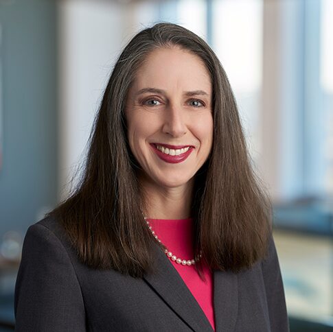 Braden Lewis, Nicole